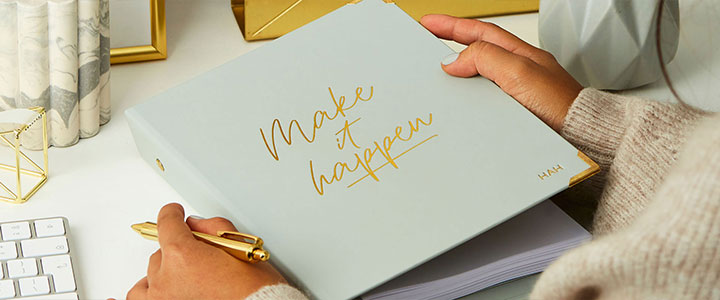 2027 Stationery Aus