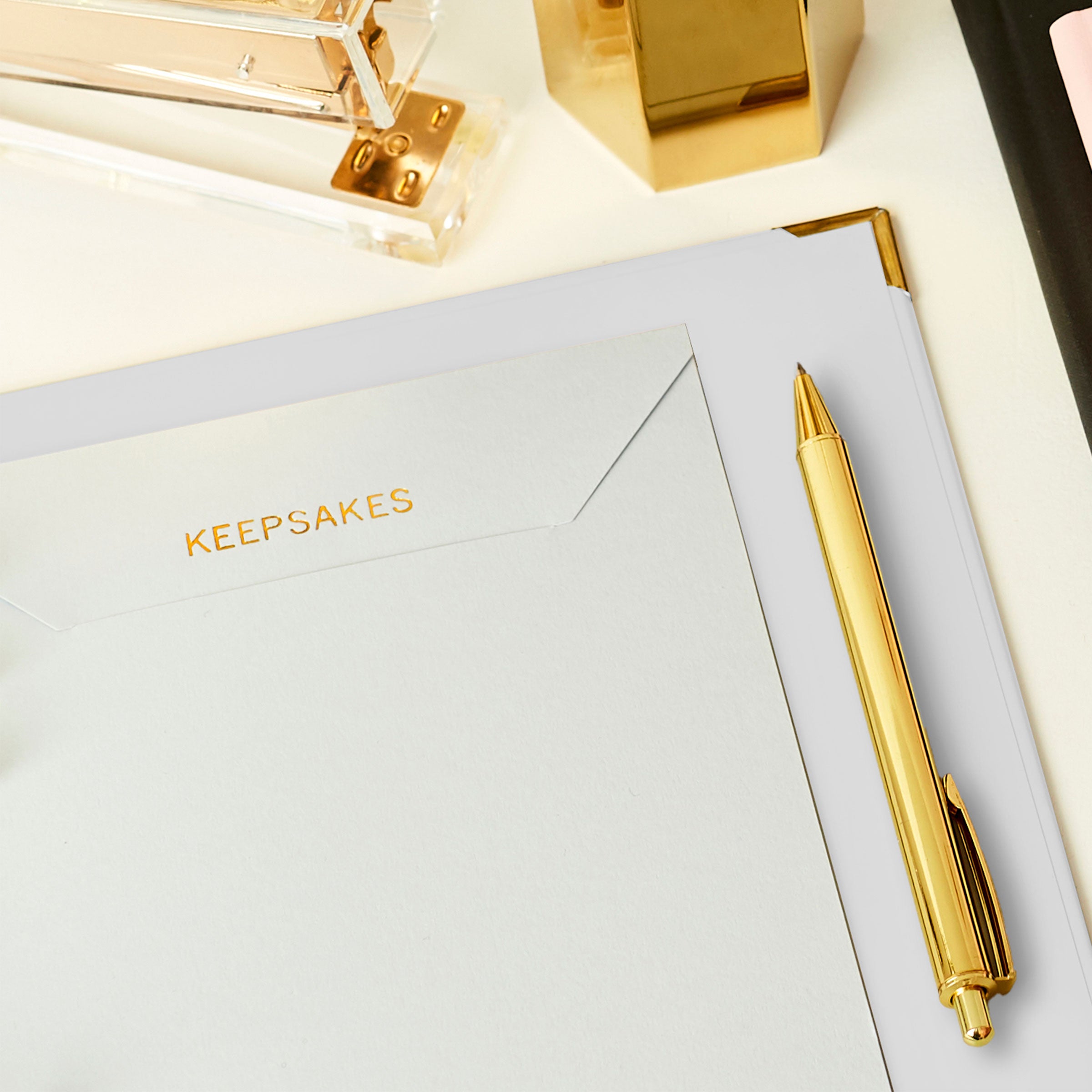 Personalised-Its-All-Good-Life-Planner-keepsake-pocket-Insides