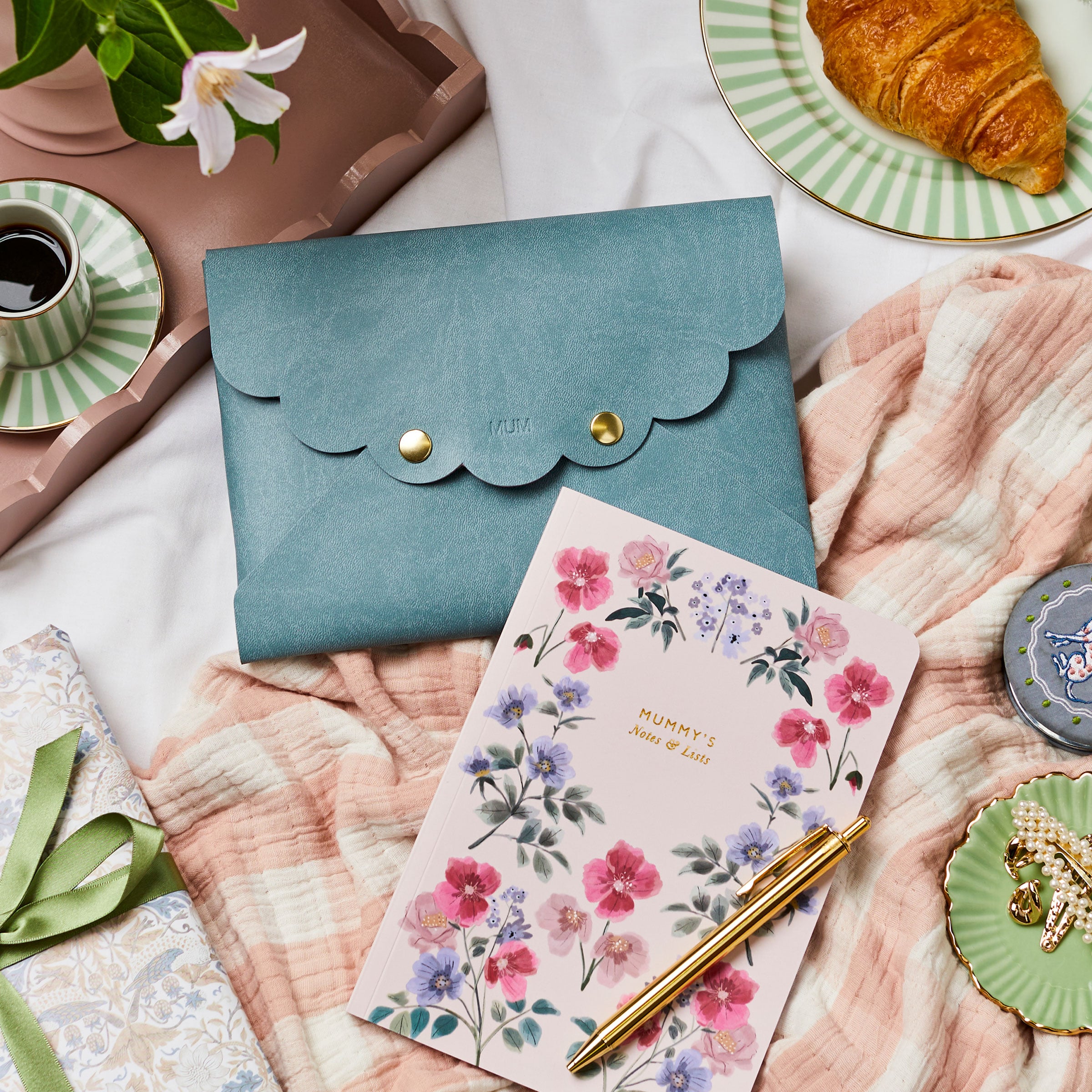 martha brook personalised stationery personalised vegan leather pouch gift set personalised mothers day gift set pouch and notebook with a gold pen
