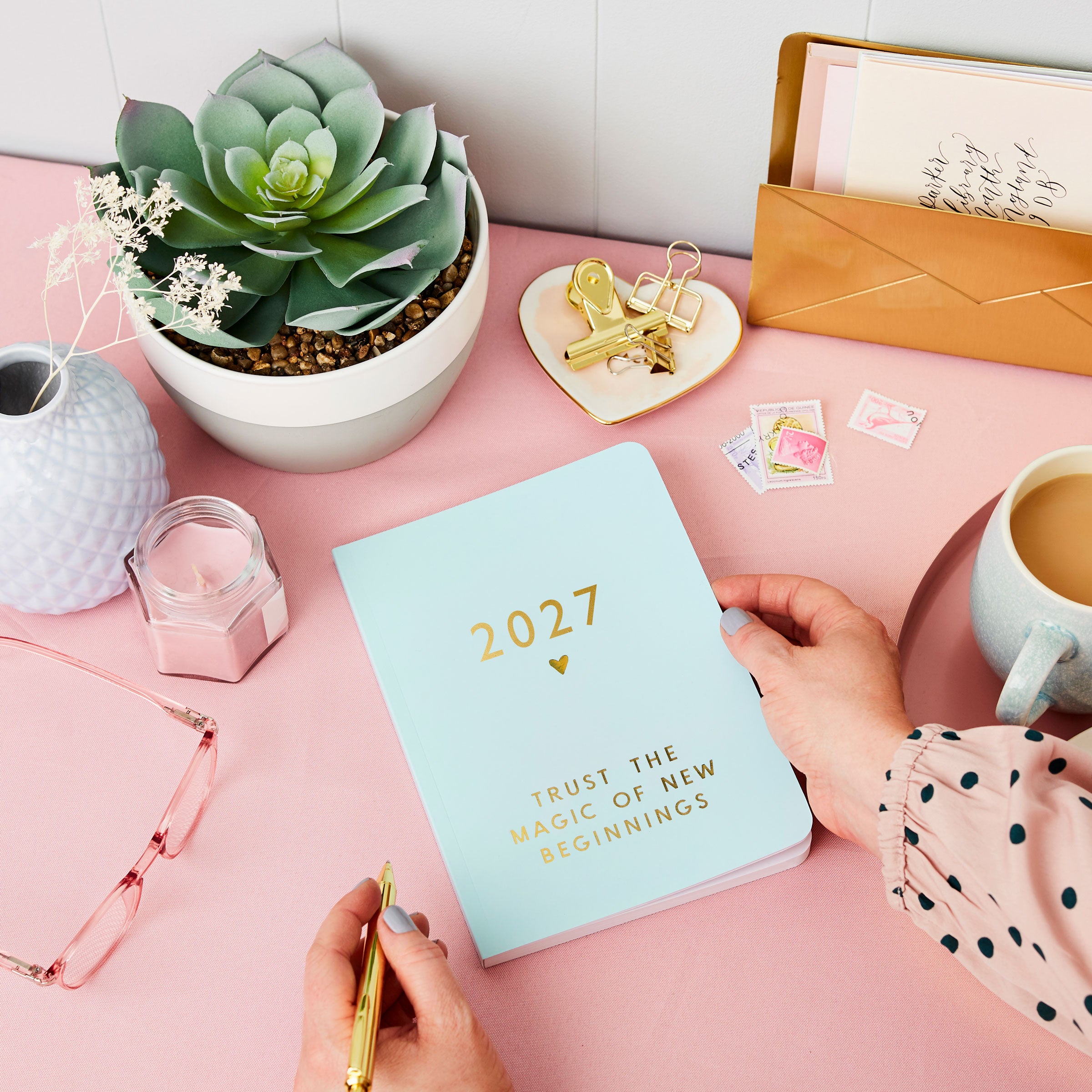 Personalised Any Text 2027 Weekly Diary
