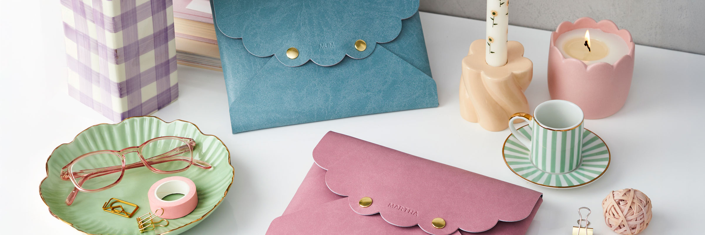 martha brook personalised stationery scallop category banner image